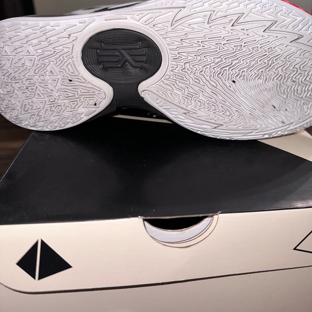 Kyrie Low 5 - image 2